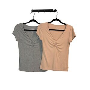 American Eagle Gray Tan Ribbed V-Neck T-Shirt Women Small Ruched Lot 2 Pack